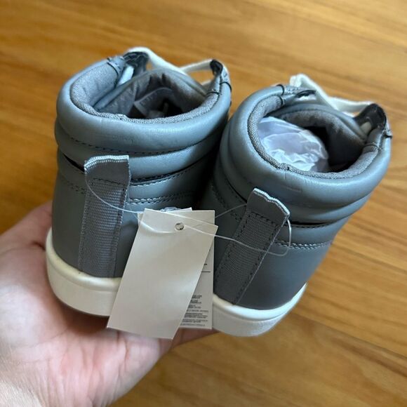 Gap | Kids High-Top Sneakers - Picture 6 of 8